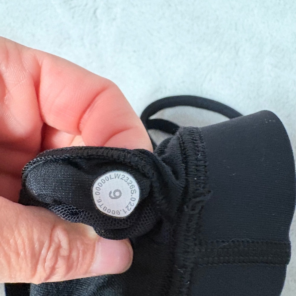 Lululemon Free to Be Serene Sports Bra Womens Black size 6 Strappy Yoga Gym View 3